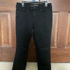 Black Universal Thread Mid-Rise skinny pants